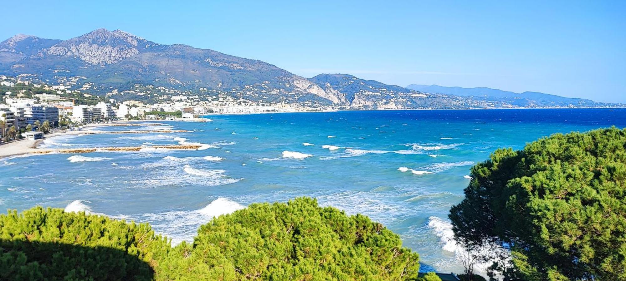 Hôtel Alexandra Roquebrune-Cap-Martin Buitenkant foto