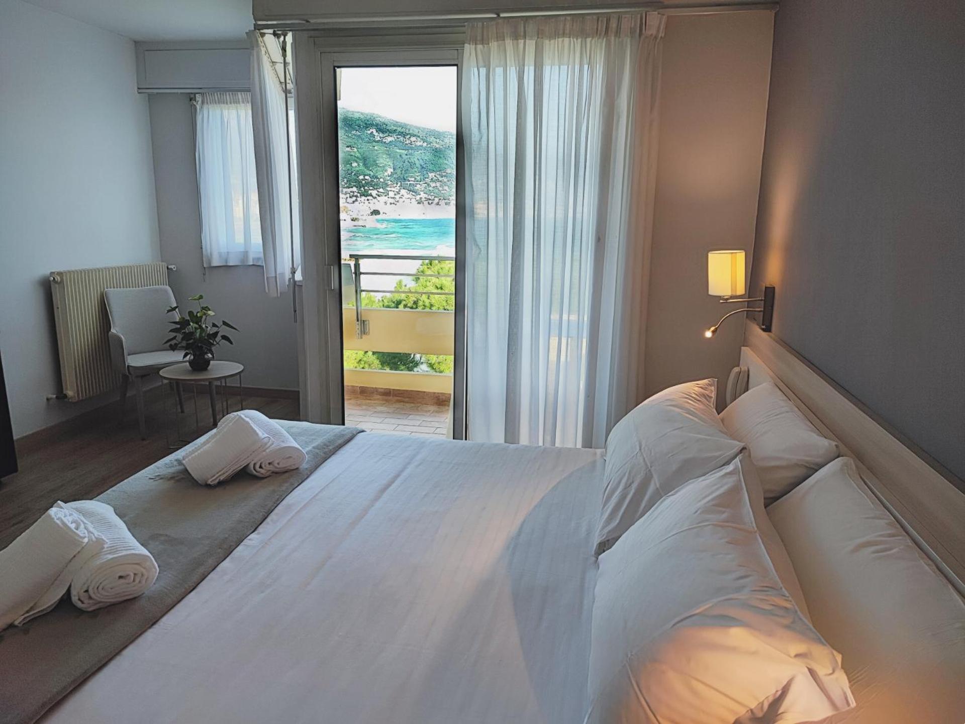 Hôtel Alexandra Roquebrune-Cap-Martin Buitenkant foto