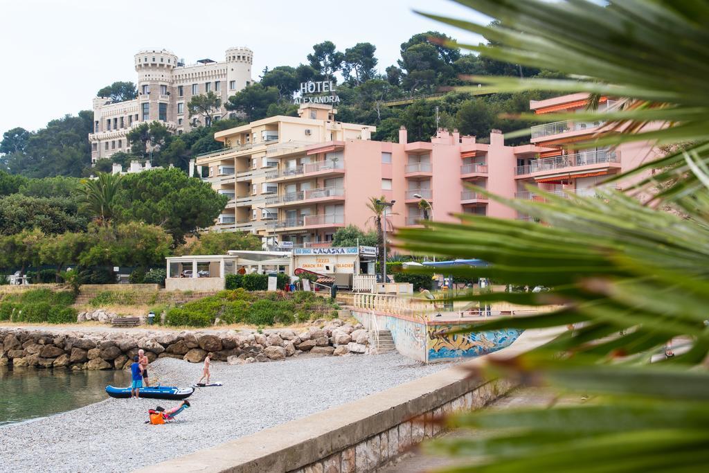 Hôtel Alexandra Roquebrune-Cap-Martin Buitenkant foto